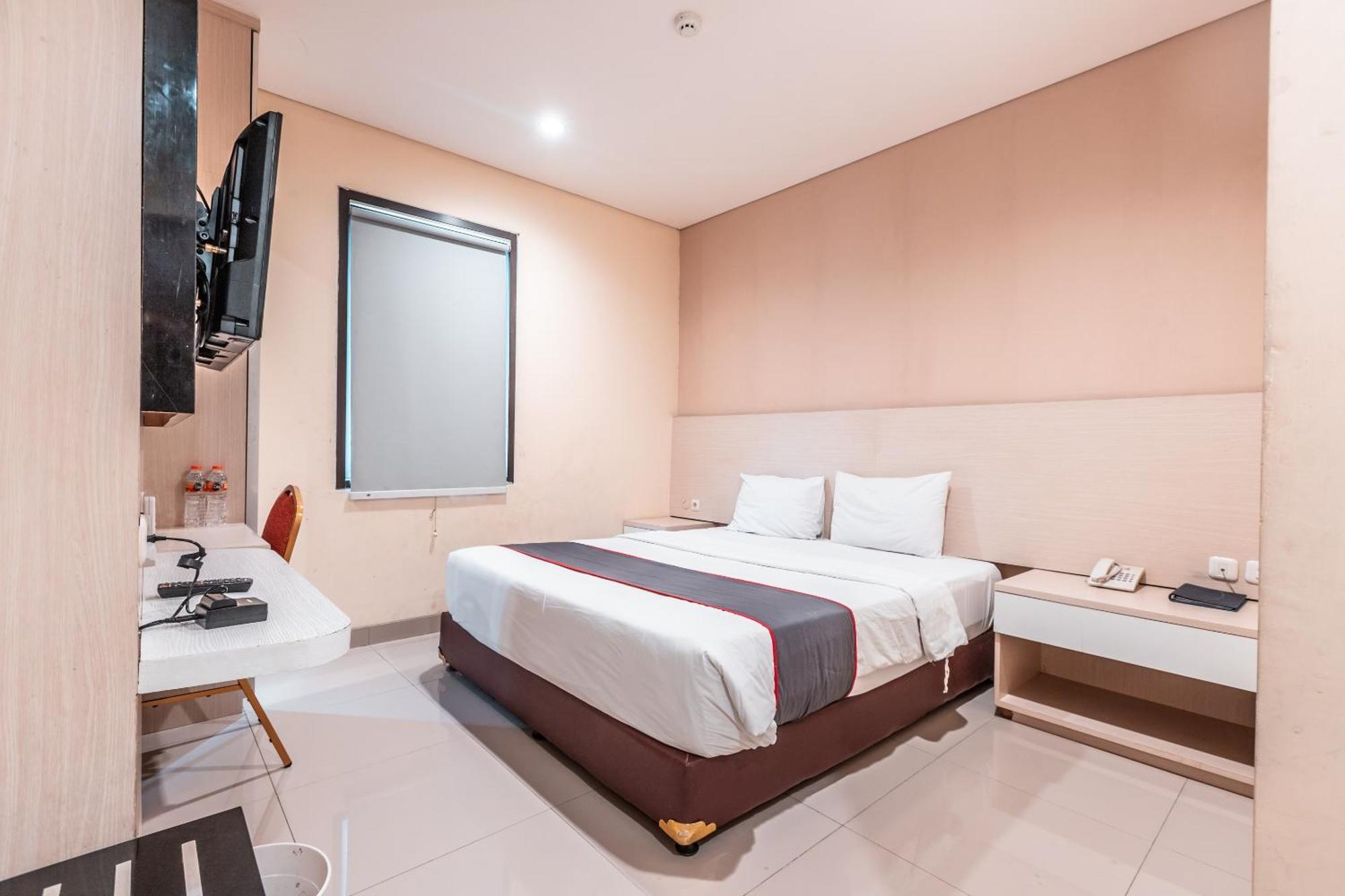Vaccinated Staff - Collection O 26 Hotel Igloo Bekasi Exterior foto