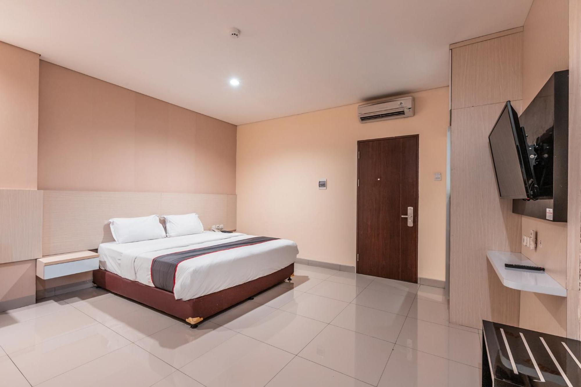 Vaccinated Staff - Collection O 26 Hotel Igloo Bekasi Exterior foto