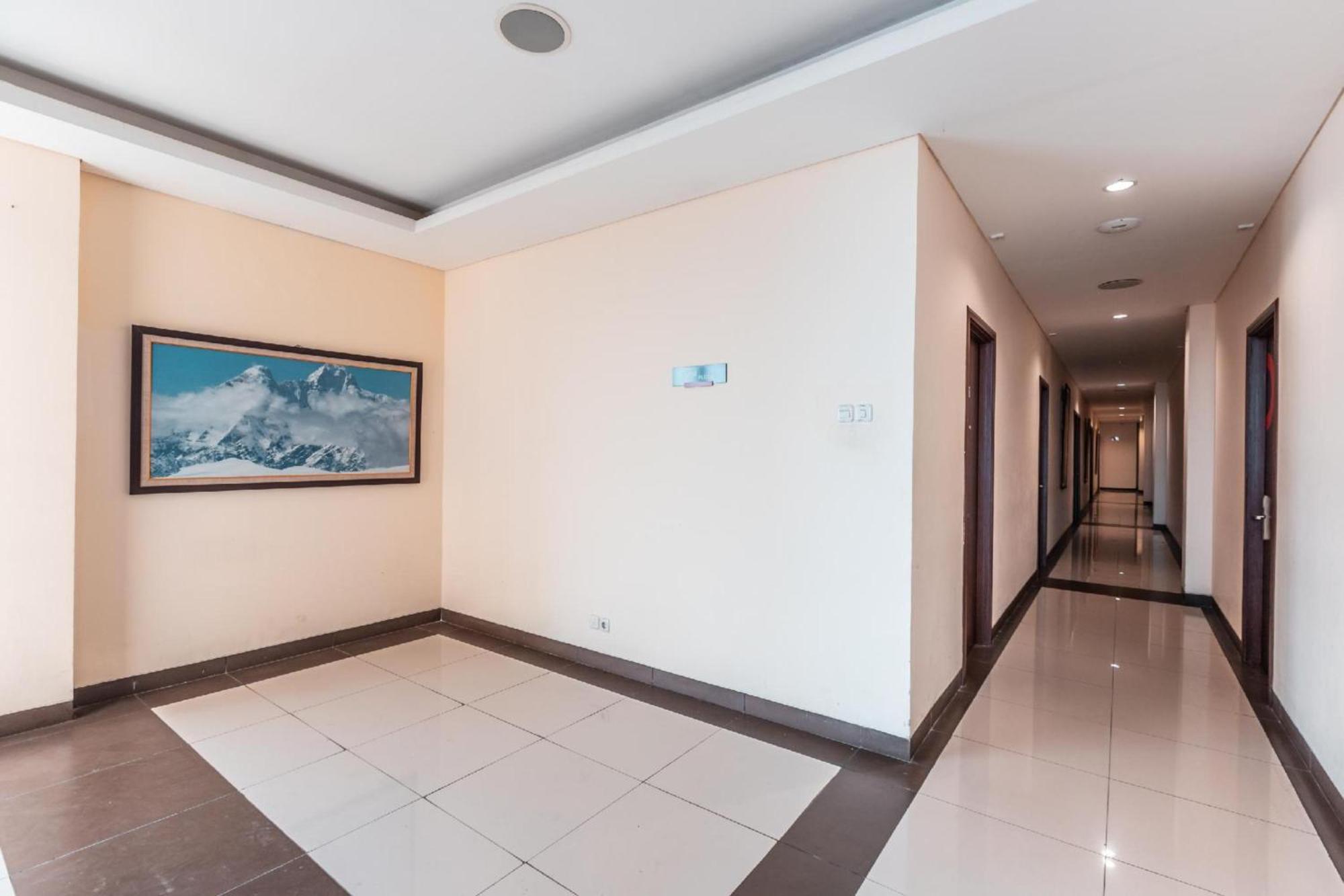 Vaccinated Staff - Collection O 26 Hotel Igloo Bekasi Exterior foto